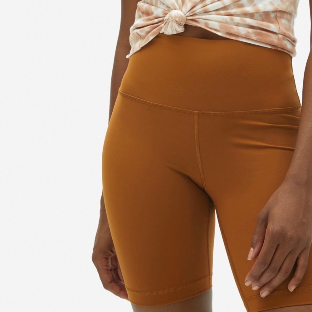 Everlane Perform Bike Shorts Copper / Brown XS